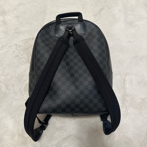 Louis Vuitton graphite black backpack. - Picture 5 of 7